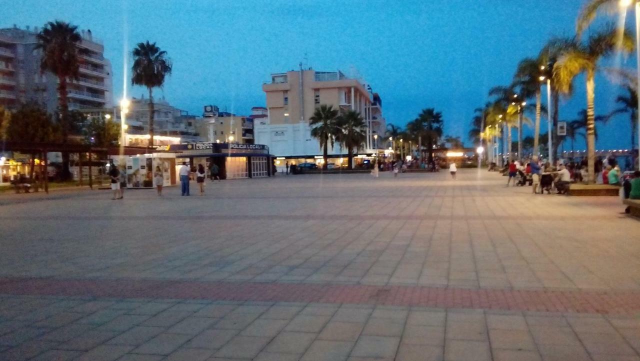 Apto Mar Del Este Alquiler Semanal Solo Familias Playa de Gandia Eksteriør billede